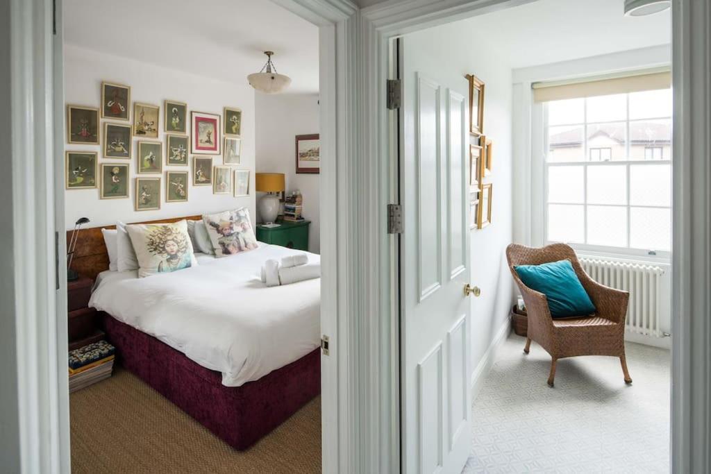 Artists Comfy Home, Near Camden Market Londres
